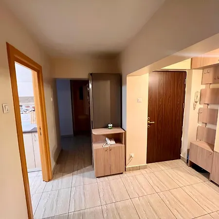 Apartment Downtown Living