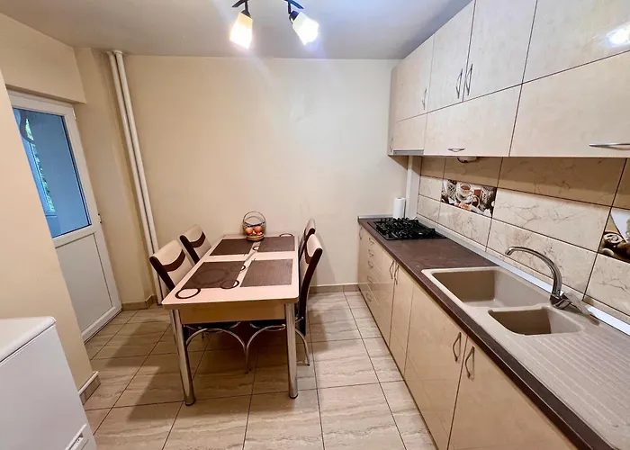 Downtown Living شقة كرايوفا